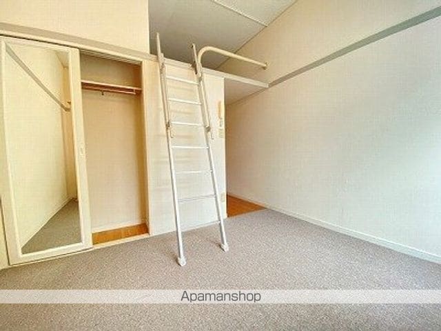 レオパレス山手の内装写真