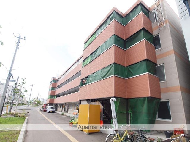 ラフォーレ新札幌Bの外観写真