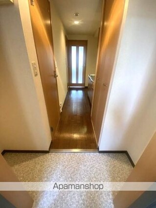 和歌山県和歌山市岡南ノ丁[1K/25.2m2]の玄関