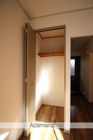 レジデンス高柳A棟の内装写真