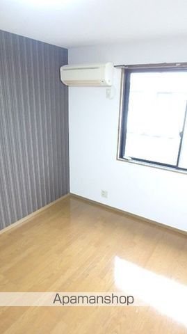 メゾネットクレール B棟の内装写真