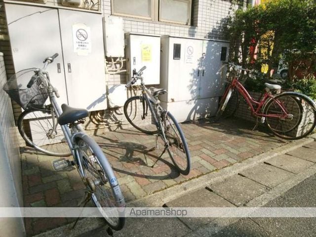 グランド平尾の外観写真