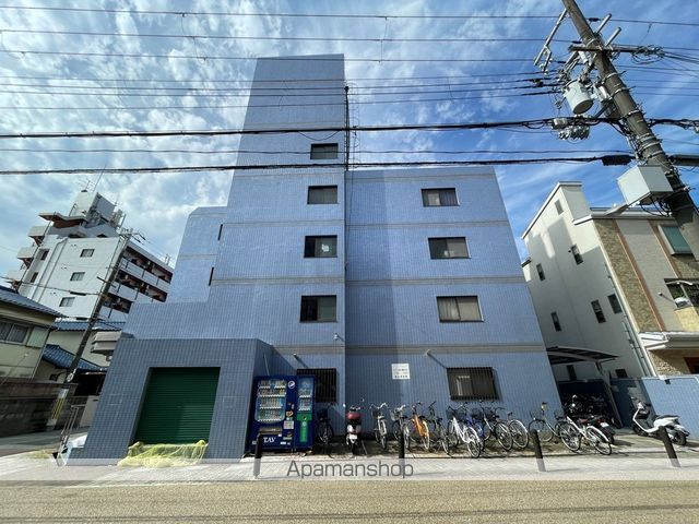 土井グランドマンションの外観写真