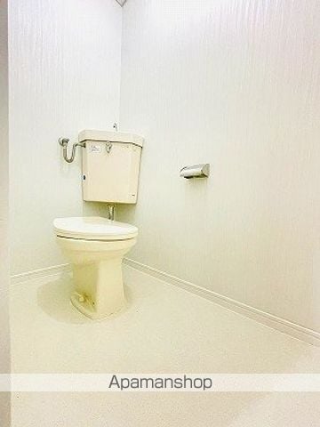 シャトル岡崎の内装写真