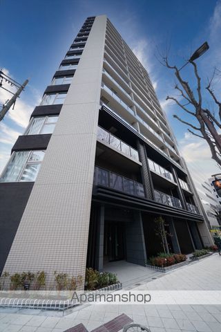 ソルティア東梅田の外観写真