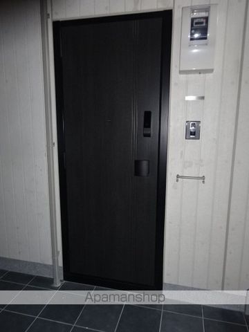 カーサ アリーナの玄関写真