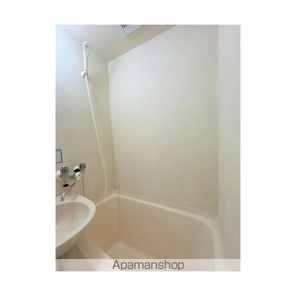 ドミール佐久間[1K/23.42m2]のバス