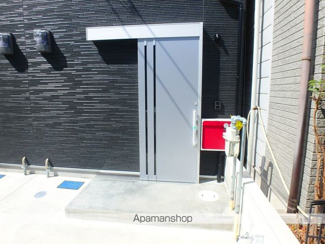 京阪電気鉄道京阪線 萱島駅 徒歩6分 2階建 築53年の外観写真
