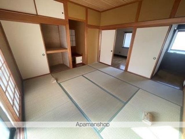 コーポ高見の内装写真