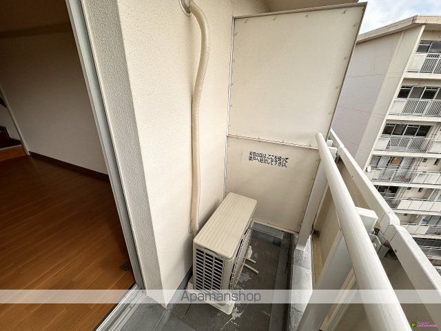 高陽真亀団地4号棟の内装写真