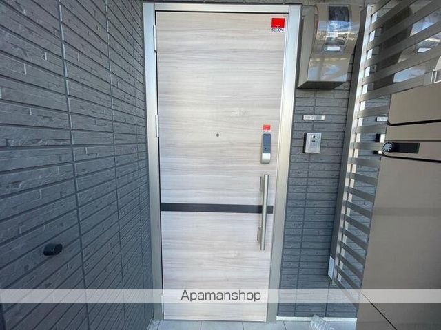 グランディール宮田の玄関写真