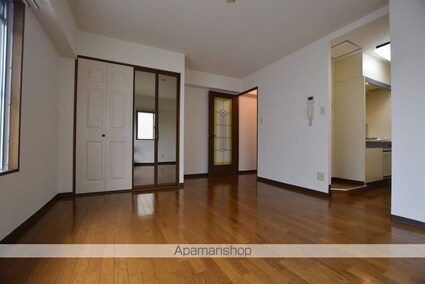 小菅木町ビル[1K/26.62m2]のリビング・居間