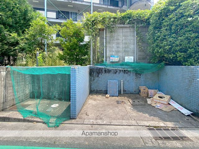 サンシャイン北六甲の外観写真