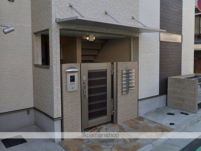 フジパレス西桜木町の玄関写真