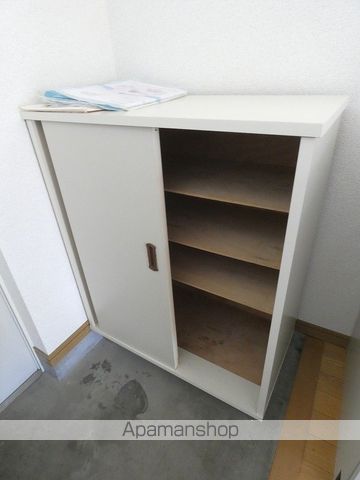 溜屋ハイツVの内装写真