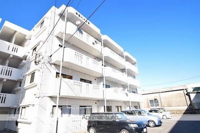永徳ハイツB棟の外観写真