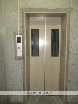 千鶴興産ビル[1K/28m2]の共用部2
