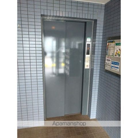 ハイムビーオール IIの玄関写真