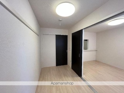 ラ・ポール[1LDK/36m2]の内装2