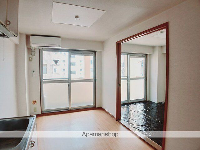 サンハイム宮千代の内装写真