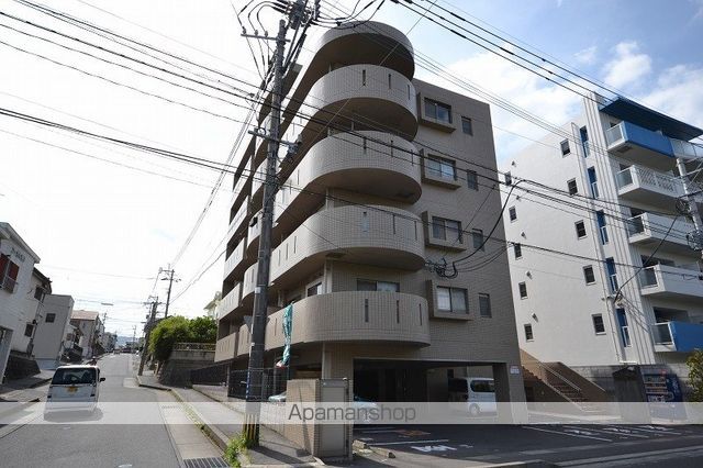 グリーンロード参番館の外観写真