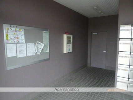 ファミール北川[3DK/57.3m2]のエントランス2