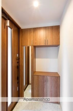 東京都立川市柏町３丁目[2LDK/48.64m2]の玄関