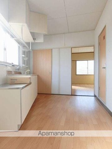 向陵西マンションの内装写真