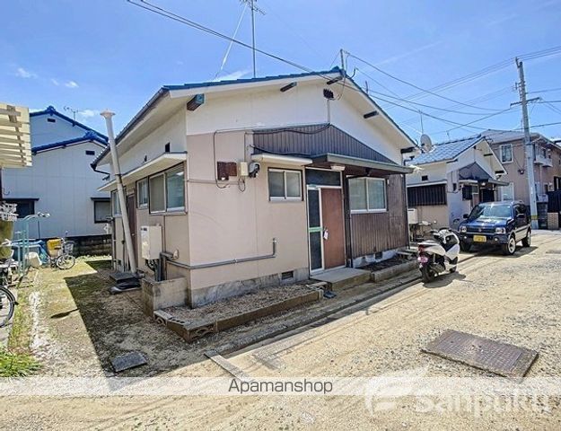 伊予鉄道環状線 萱町六丁目駅 徒歩13分 1階建 築52年の外観写真