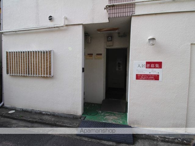 レインボーコアIIの玄関写真
