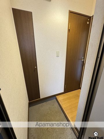 フロルドゥコルザの内装写真