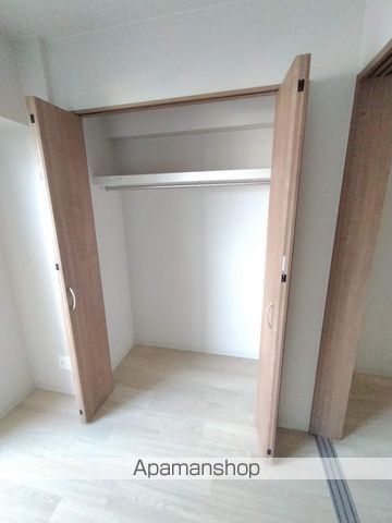 HALU ESAKAHIGASHIの内装写真