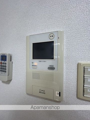 クレアート大手前グランアクシアの内装写真