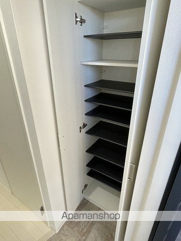 エストゥルースプラスノース名古屋の内装写真