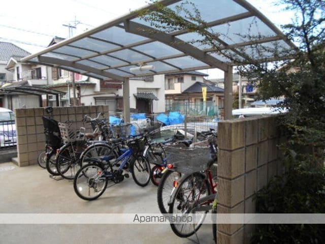 エトワール松戸Aの玄関写真