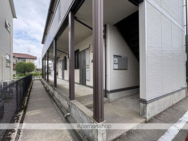 サンフラワーMの玄関写真