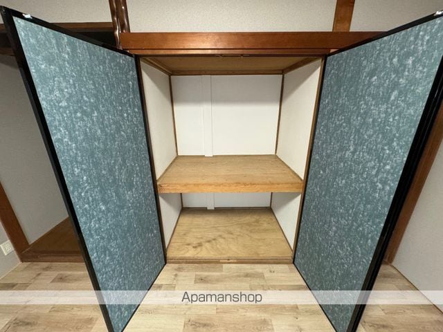 湖南市柑子袋西貸家の内装写真