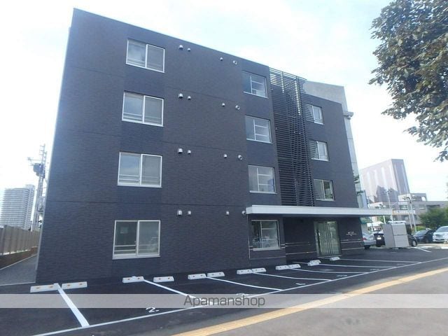 PRIME COURT苗穂駅前の外観写真