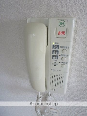 ベロウ 蔵の内装写真