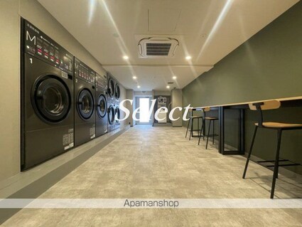 ＷＯＲＶＥ横浜伊勢佐木町[1LDK/42m2]の共用部3