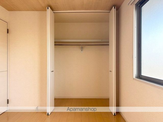 フロール Aの内装写真