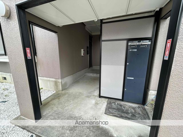 ガーデンコート安土の玄関写真