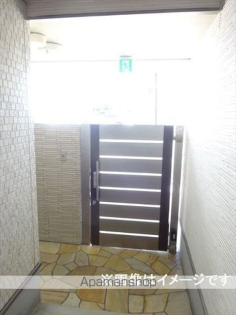 和歌山県和歌山市吹屋町５丁目[1LDK/42.24m2]のロビー