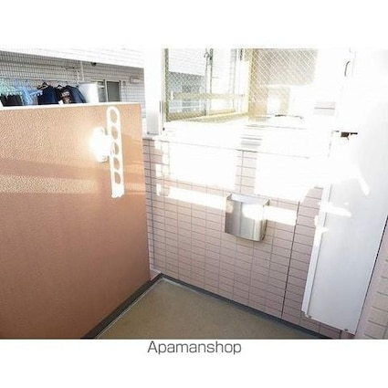 スターライト上池袋[1R/21.3m2]のバルコニー