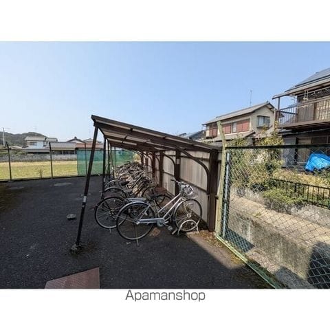 パインリーフ北郷の内装写真