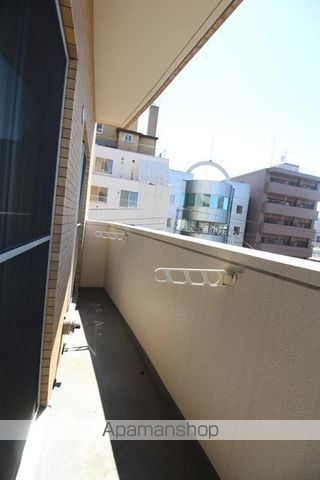 エクリュの内装写真