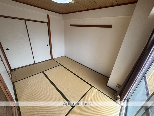メゾンマカカーラの内装写真
