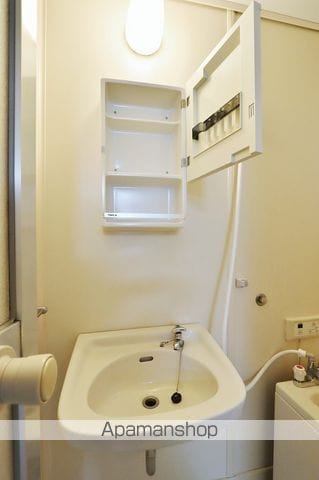 ハイツ森ABの内装写真