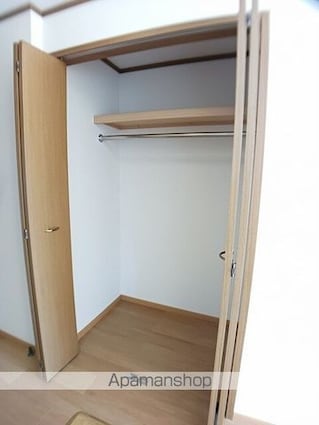 ベルシティＳａｔｏ　Ｂ[1R/33.15m2]の収納