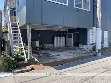 田頭ビル[2K/36.45m2]の共用部2